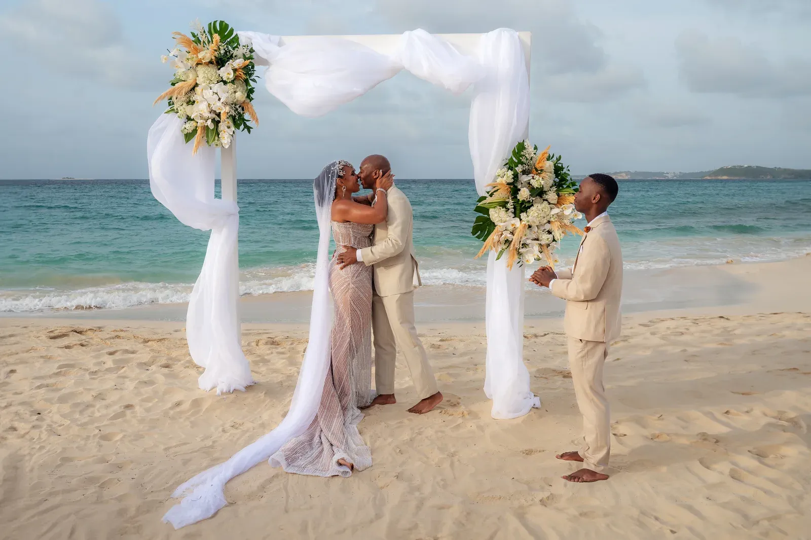 Costa Rica wedding photograph 24 by Marius Dragan