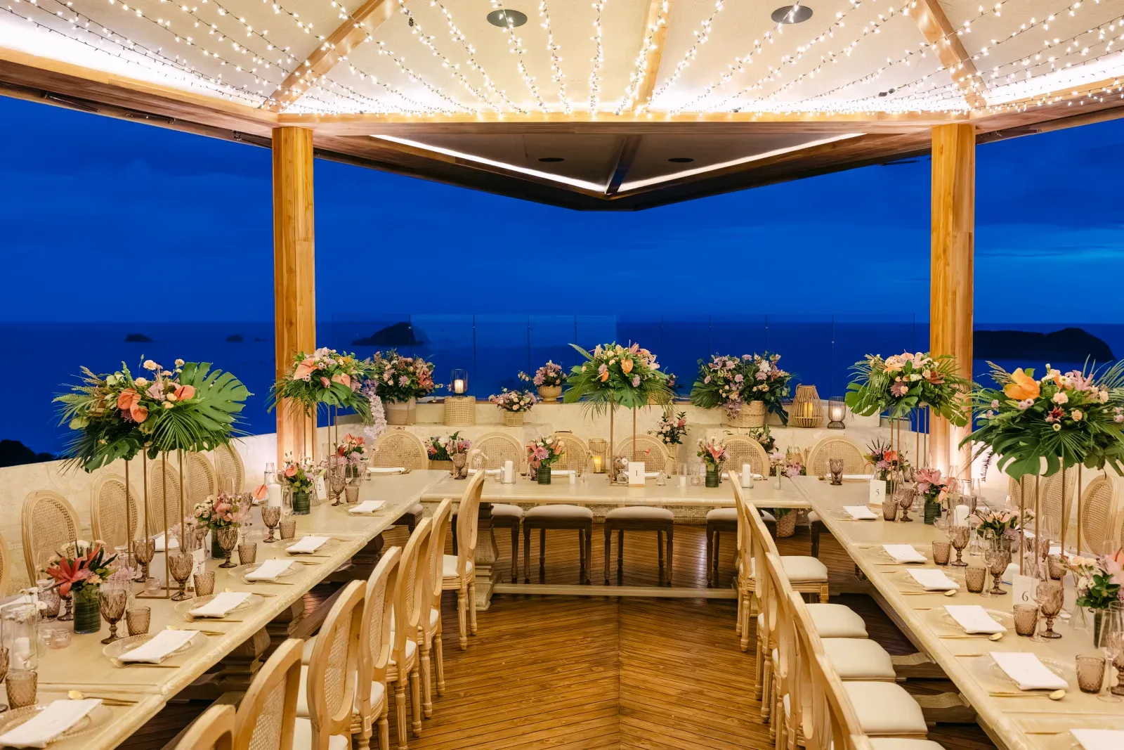Costa Rica wedding photograph 11 by Marius Dragan